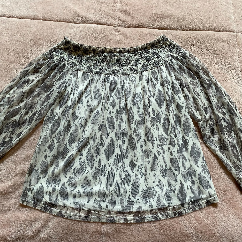 Snake skin patterned, off the shoulder top